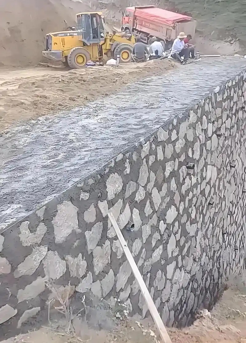 天津静海县边坡加固